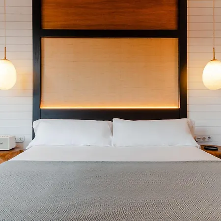 Hiru Uhinak Hotel Deba