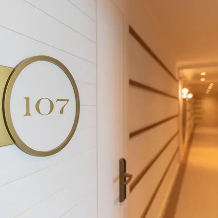 Hiru Uhinak Hotel Deba