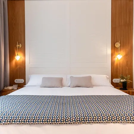 Hiru Uhinak Hotel 4*