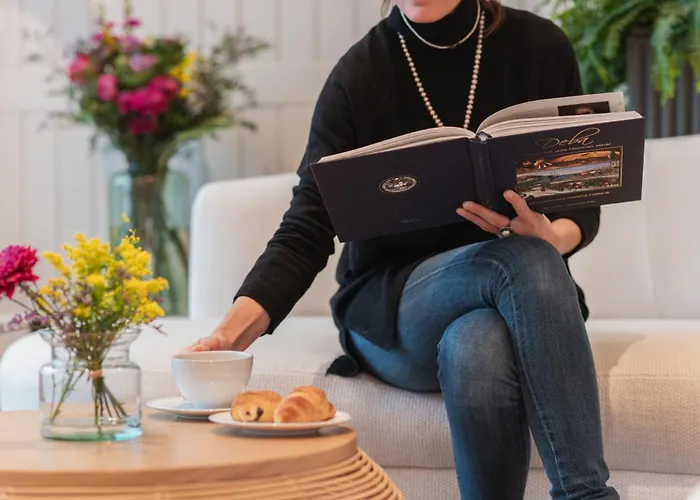 Hiru Uhinak 酒店 4*