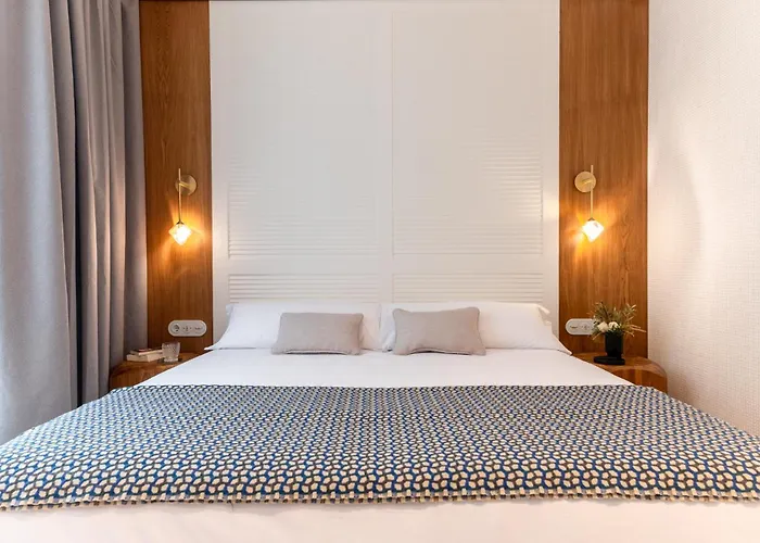 Hiru Uhinak Hotel 4*