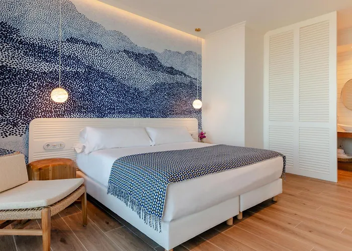 Hotel Hiru Uhinak Deba